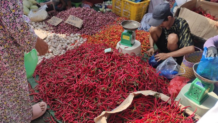 Harga cabai di pasar tradisional Palembang melambung