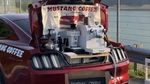 Bye Kerja Kantoran! Kakak Adik Jualan Kopi Keliling Pakai Mobil Mustang