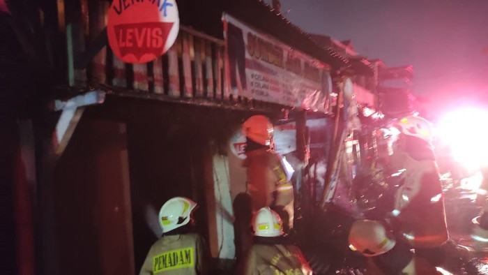 Kebakaran di Semper Barat, Cilincing, 16 Juli 2024. (Dok akun Twitter Damkar DKI @humasjakfire)