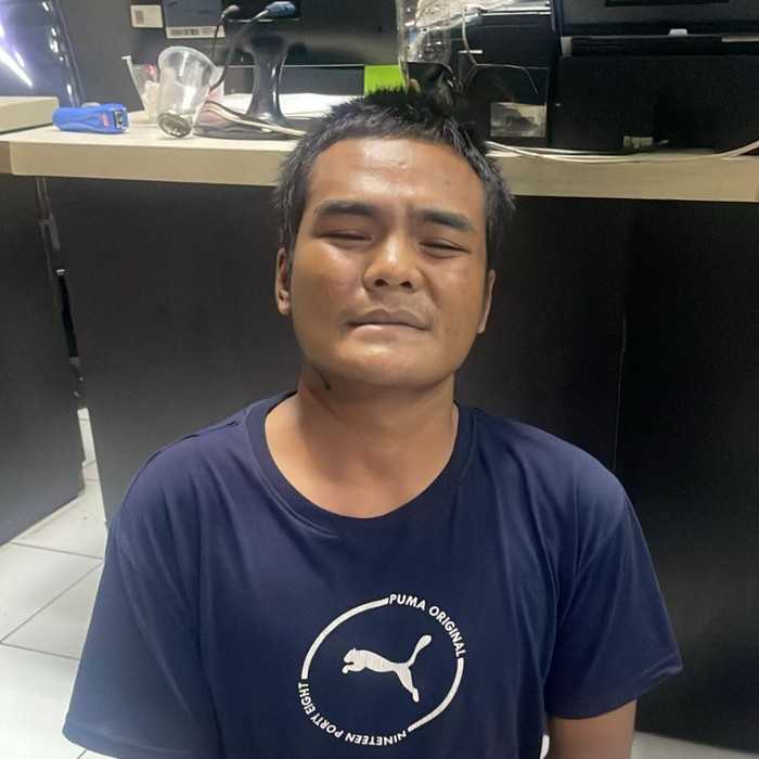 Polisi terluka lantaran dibacok pelaku tawuran di Jalan I Gusti Ngurah Rai (Jl Pertanian), Duren Sawit, Jaktim. Pelaku pembacokan ZMH (21) kini sudah ditangkap! (dok Istimewa)