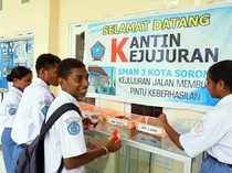 Sekolah di Sorong Terapkan Kantin Kejujuran untuk Siswa