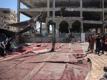 Israel Serang Masjid Darurat di Gaza, 22 Orang Tewas