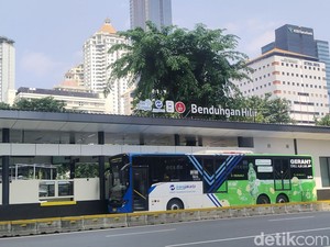 Halte TransJ Benhil Kembali Beroperasi, Begini Tanggapan Penumpang