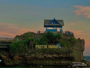 Pesona Pantai Kukup Tak Pernah Redup