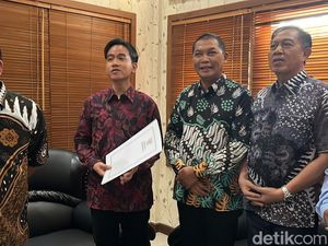 Gibran Tiba di DPRD Solo untuk Ajukan Mundur dari Kursi Wali Kota