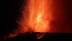 Hujan Lava Gunung Tertinggi di Eropa