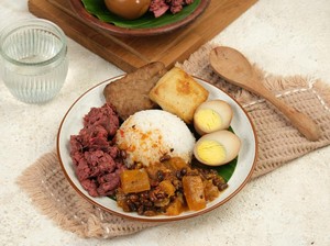 10 Kuliner Jogja yang Legendaris dan Wajib Dicoba
