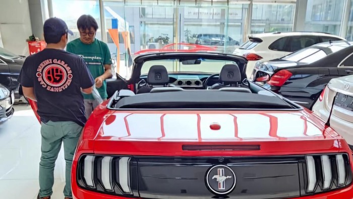 Mobil Mustang