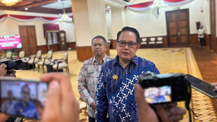 Pj Gubernur Jatim Adhy Karyono