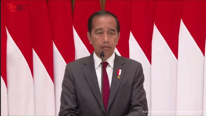 Presiden Jokowi.
