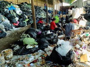Satpol PP Tutup Sementara Rumah Maggot di Sedayu Bantul