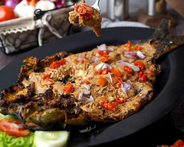 Sedapnya Ikan Bakar Khas Gorontalo hingga Manado di 5 Resto Ini