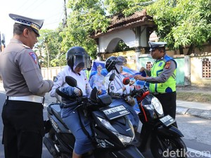 Puluhan Siswa yang Hendak Ikuti MPLS Terjaring Razia Polisi di Lombok Tengah