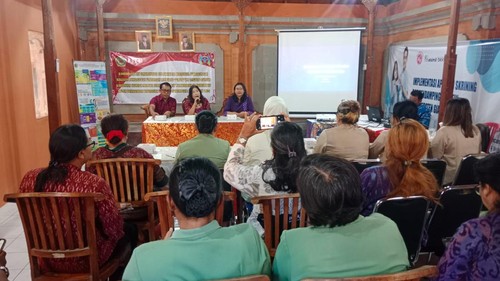 Sosialisasi pencegahan kekerasan terhadap perempuan di pendopo DP3AP2KB Gianyar, Selasa (16/7/2024). (Dok. Pemkab Gianyar)