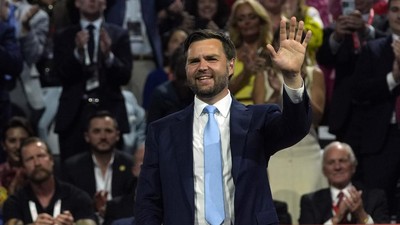 Sosok JD Vance yang Digandeng Trump Jadi Cawapres