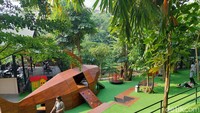 Traveler yang sedang mencari ide tempat bermain anak yang seru dan lengkap fasilitasnya di Tangerang Selatan, datang saja ke The Nice Garden Serpong.