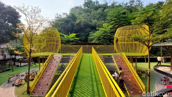 Foto: Playground Seru di Tangsel yang Ada Mini Zoonya