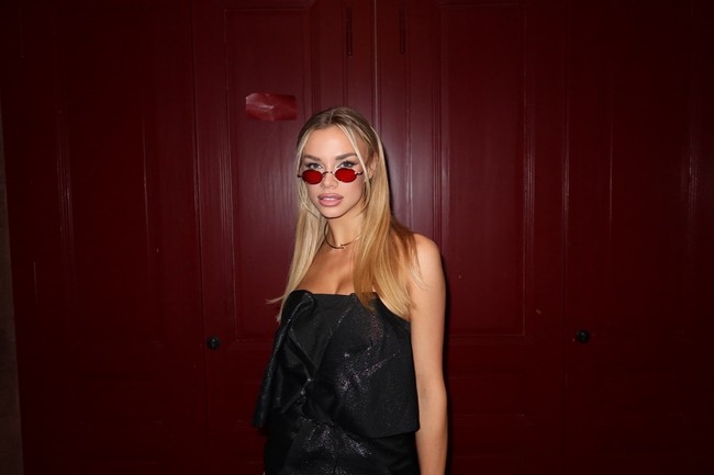 Dilaporkan Yulia berbasis di Praha di mana ia memiliki salon makeup dan hairstyling namun belakangan ia sedang tinggal di London. Foto: Instagram Yulia Vlasova