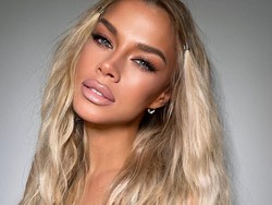 Potret Glamor Model Rusia yang Disebut Pacar Johnny Depp, Lebih Muda 33 Tahun