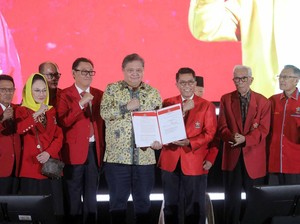 Didukung SOKSI Jadi Ketum Golkar Lagi, Airlangga Pamer Capaian Pileg 2024
