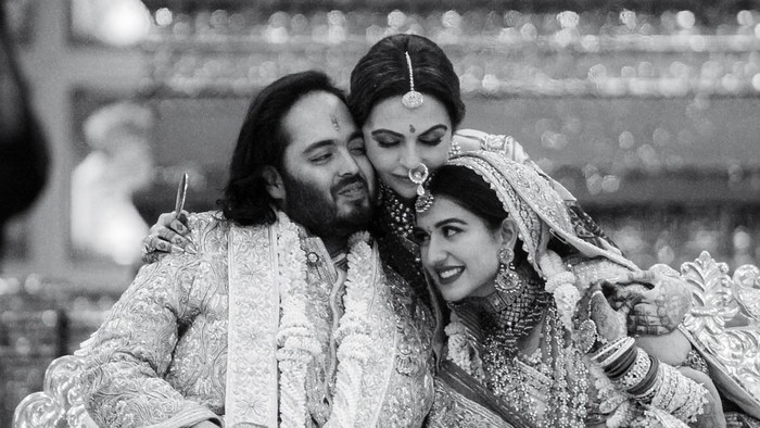 Anant Ambani dan Radhika Merchant Menikah.