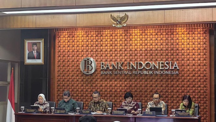Anggota Dewan Gubernur BI