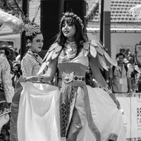 Penampilan Aurelie Moeremans di acara Blitar Ethnic National Carnival 2024 berhasil mencuri atensi. Tampil totalitas, wanita cantik keturunan Belgia itu cosplay menjadi ratu Mesir Cleopatra. Foto: Instagram/@aurelie/@rezonda.jpg