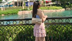 Gaya Ayu Ting Ting Liburan ke Amerika, Pakai Rok Mini Kayak Kakaknya Bilqis