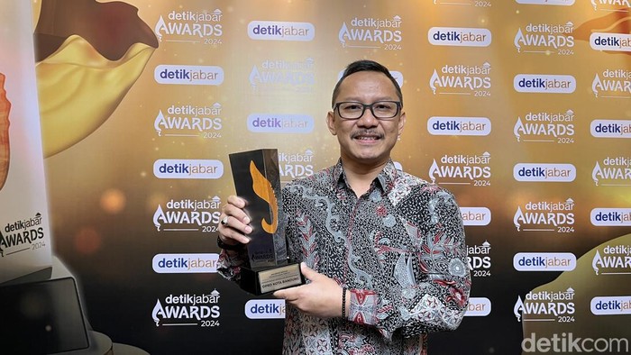 DPRD Bandung berhasil menyabet penghargaan Anugerah Inovasi Pembangunan Terpuji, kategori Inovasi Keterbukaan Informasi Publik.