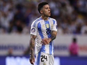 Menteri Olahraga Prancis Kecam Chant Rasis Enzo Fernandez: Memalukan!