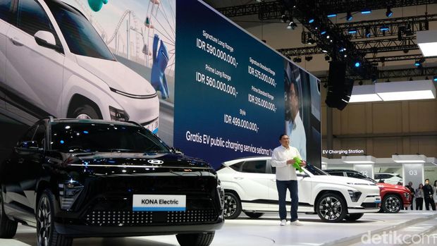 Hyundai Kona Electric diluncurkan di GIIAS 2024 di ICE BSD City, Tangerang, Rabu (17/7/2024). Mobil ini mengusung baterai listrik produksi dalam negeri.