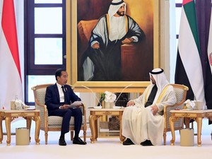 Jokowi dan MBZ Sempat Rapat Terbatas Bahas Investasi IKN-Baterai EV