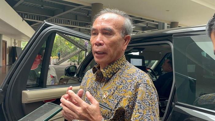 Kepala BSSN, Hinsa Siburian,