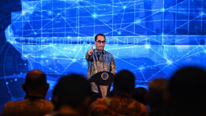 Menteri Perhubungan Budi Karya Sumadi