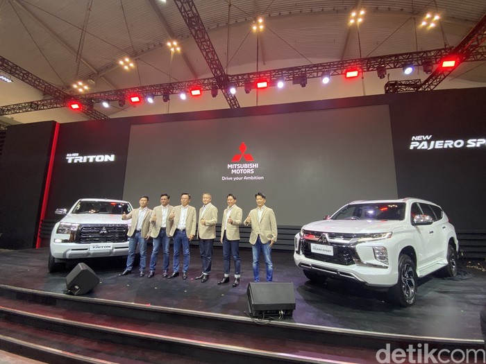 Mitsubishi New Triton dan Pajero Sport meluncur di GIIAS 2024