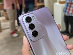 Menggenggam Oppo Reno 12 Series, Bodinya Tangguh Bisa Jadi Palu Dadakan