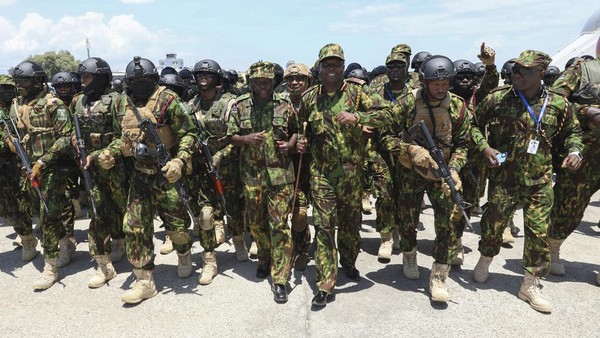 Kenya Kirim Lebih Banyak Polisi ke Haiti untuk Perangi Geng Kriminal