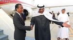 Potret Jokowi Tiba di Abu Dhabi, Disambut Presiden MBZ