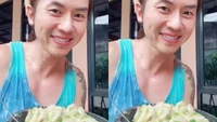 Tak hanya konten seblak, kini banyak netizen yang tertarik dengan konten kuliner Rafael Tan yang secara rutin diunggah di TikTok dan Instagramnya. Foto: Instagram @rafaeltan