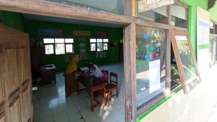 Sekolah di Ponorogo hanya menerima 1 murid