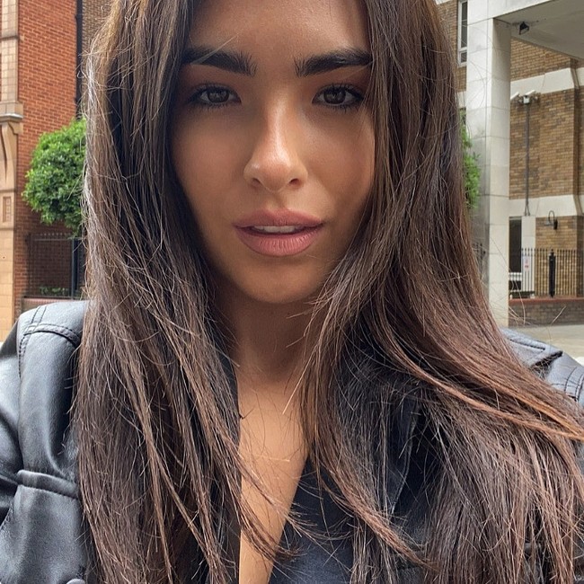 Selain kemampuannya, hal lain yang bermain Tara jadi perbincangan adalah dua profesinya. Ternyata selain pemain bola, ia bekerja kantoran di bidang event management. Foto: Instagram @taramaekirk