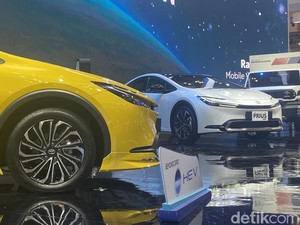 Semester Pertama 2024: Toyota Masih Jadi Raja Elektrifikasi di Indonesia