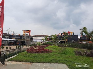Ini Stasiun Lambuang, Pusat Wisata Kuliner Terbesar di Sumbar