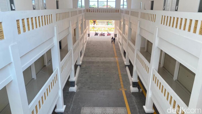 Bangunan Pasar Jongke, Sondakan, Kecamatan Laweyan, Kota Solo, yang sudah rampung direvitalisasi, Kamis (18/7/2024).