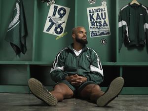 Bek Anyar PSS Phil Ofosu-Ayeh Tak Sabar Main di Liga 1: Lebih Bergairah