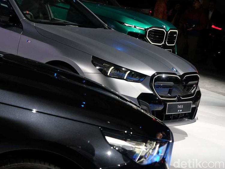BMW Boyong Seri 5 dkk di GIIAS 2024