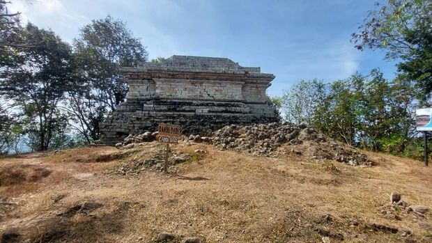 Candi Dadi Tulungagung