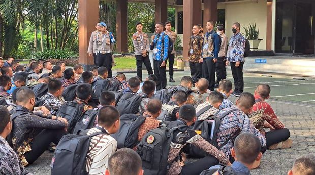 Catar Akademi Kepolisian dari Papua, Muhammad  Rajab Yelipele