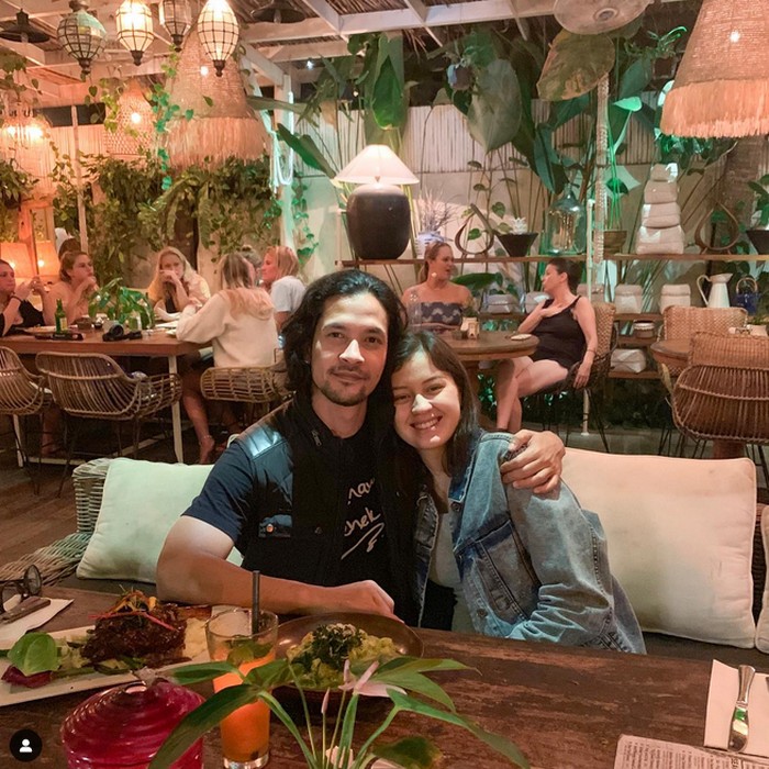 Edward Akbar Ternyata Doyan Ngopi dan Makan Steak Edward Akbar Ternyata Doyan Ngopi dan Makan Steak