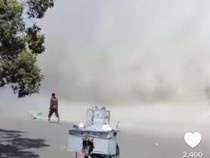 Fenomena Tornado di Lautan Pasir Bromo Ternyata Disebut Debu Setan